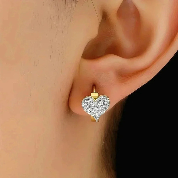 ποΈ18K Gold Plated Shimmering Heart Huggie Earrings π Trendy Sparkling Hoops - Picture 3 of 9